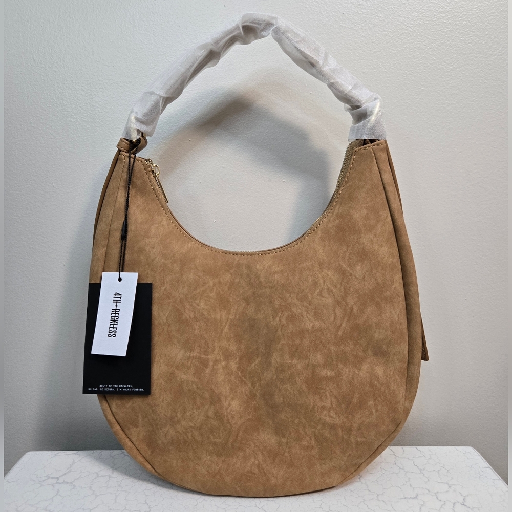 4th + Reckless Tan Faux Suede Crescent Bag ~ 🆕️ - Picture 2 of 9
